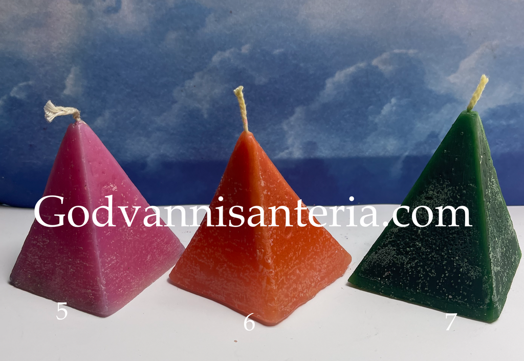 Plain Pyramid Candles/Velas Solidas Piramides