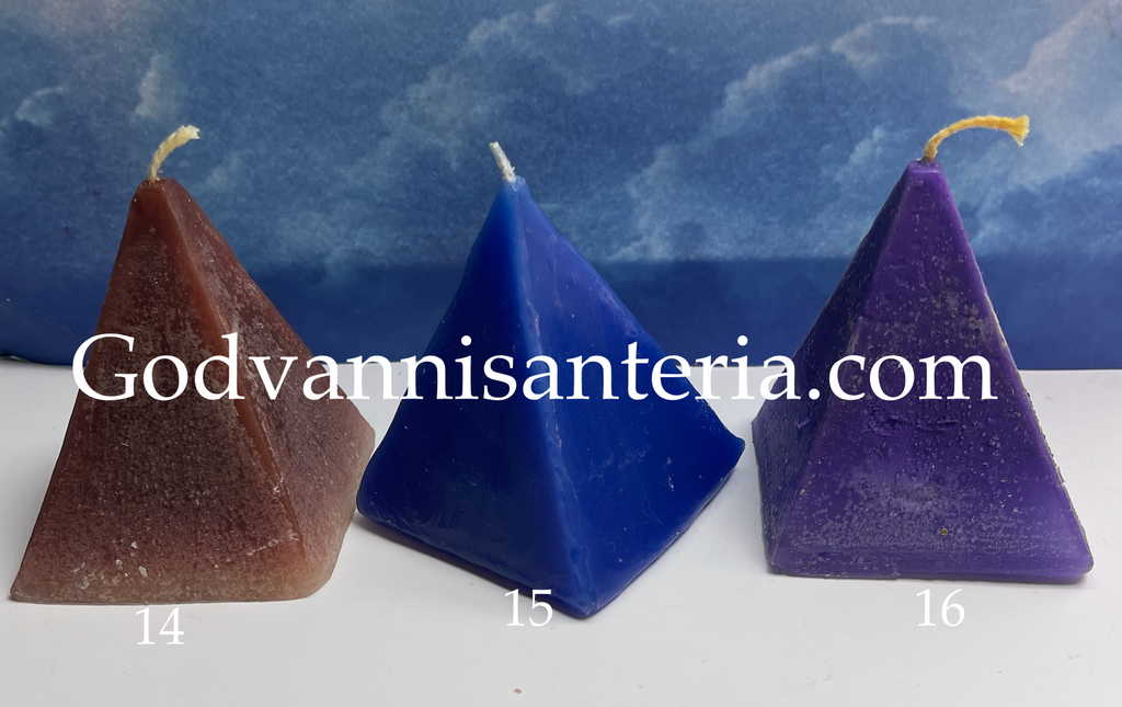 Plain Pyramid Candles/Velas Solidas Piramides